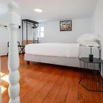 Vakantiehuis Skepi Boutique In *